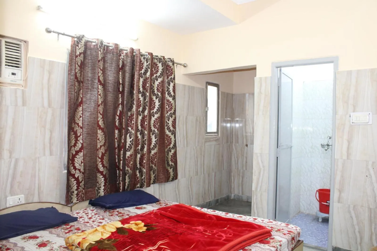 Hotel Vk Grand Varanasi