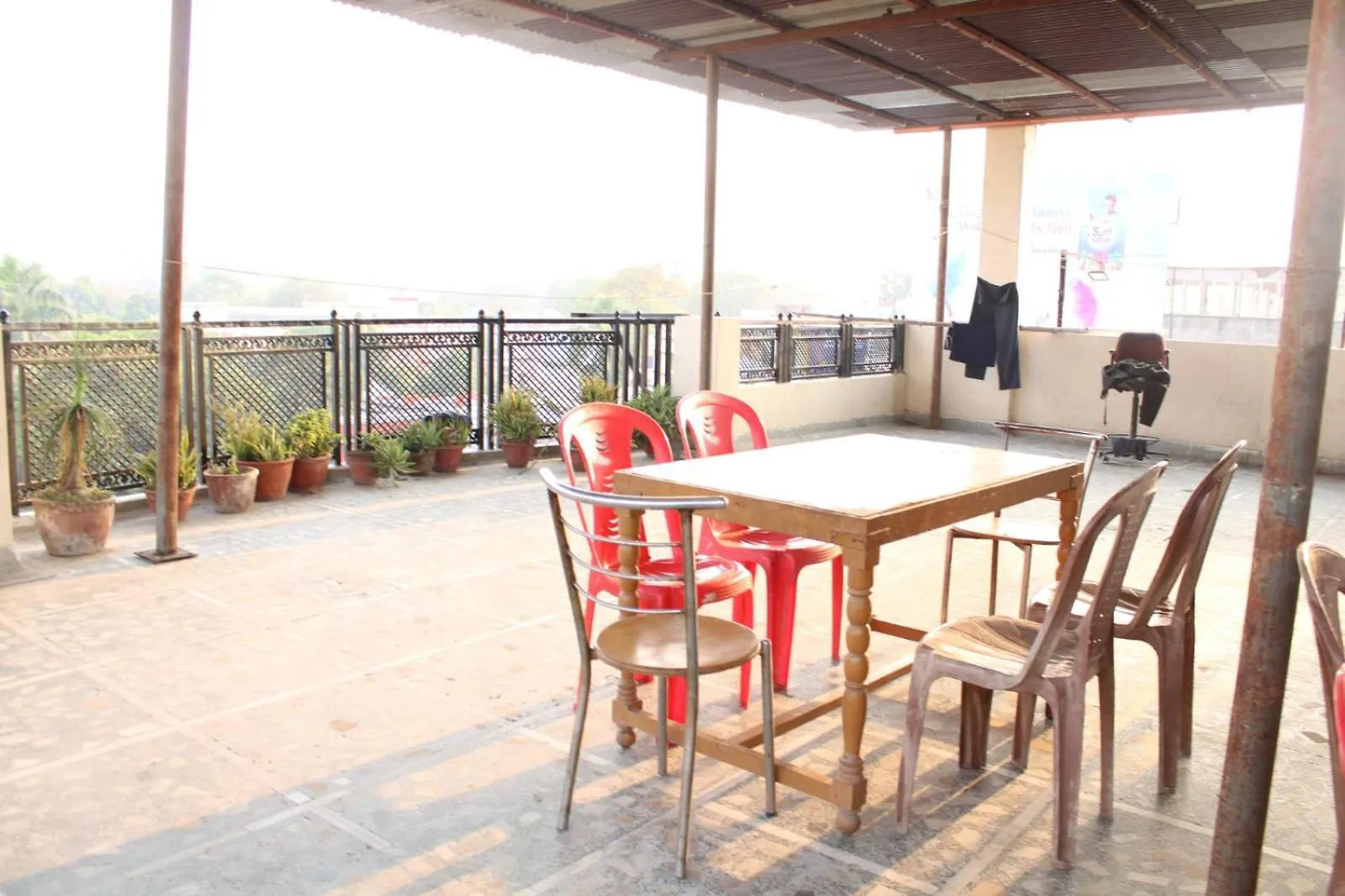 Hotel Vk Grand Varanasi